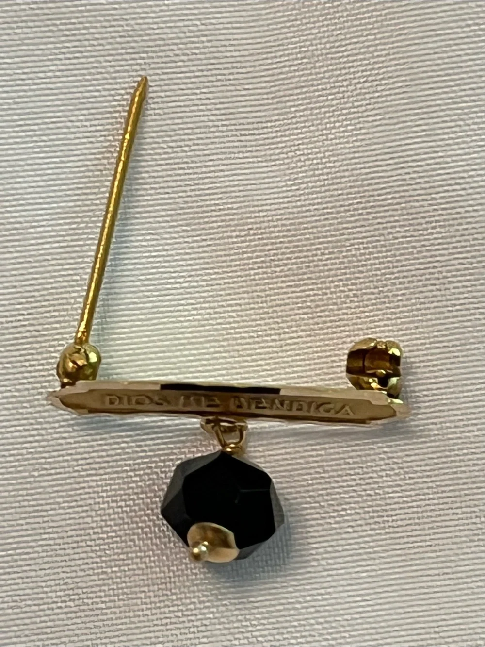14K Gold Vintage Cuban Baby Dios Me Bendiga Azabache Mal de Ojo Broche Pin